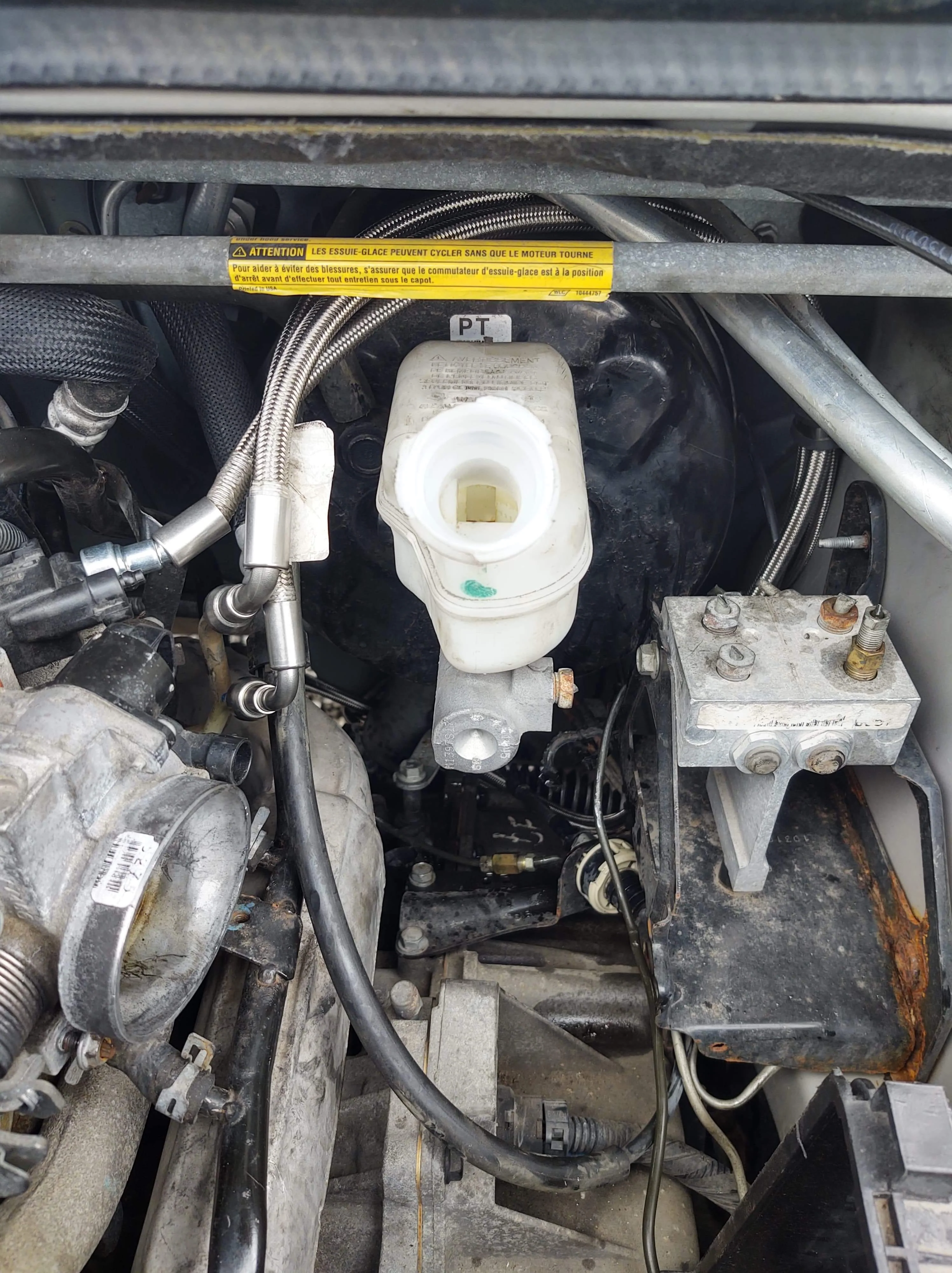 QFF0025SS - 02-05 Buick Rendezvous / Pontiac Aztek with V6, Quick Fix Fuel Hose Kit; Braided Stainless - Image 3